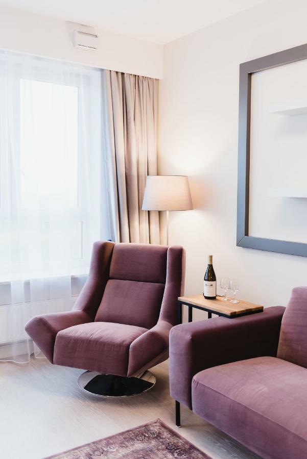 Luxlux Apartments Metro Slodowiec Varsóvia Exterior foto