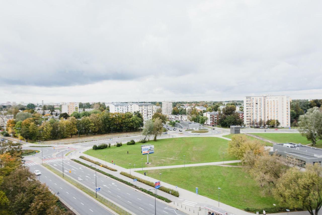Luxlux Apartments Metro Slodowiec Varsóvia Exterior foto