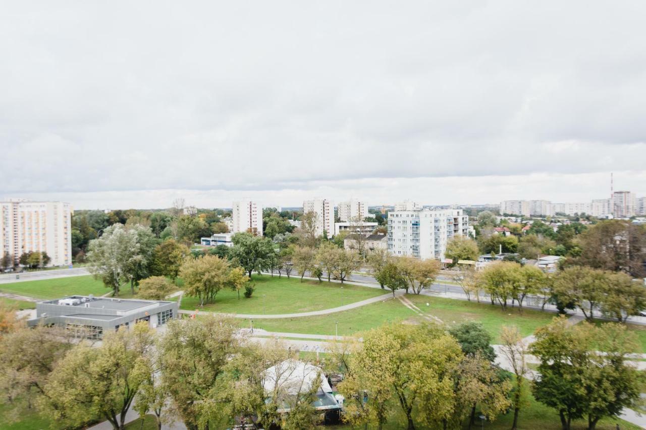 Luxlux Apartments Metro Slodowiec Varsóvia Exterior foto